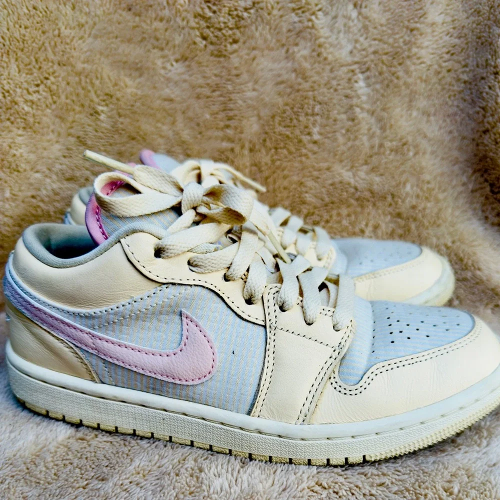Nike Air Jordan 1 Retro Low Women's SE Linen Muslin Sail‎ Pink Size 6 EUC